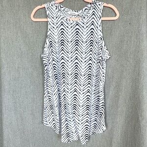 Athleta Women Zephyr Chevron Tank Top Sz M Athleisure Activewear Athletic Yoga